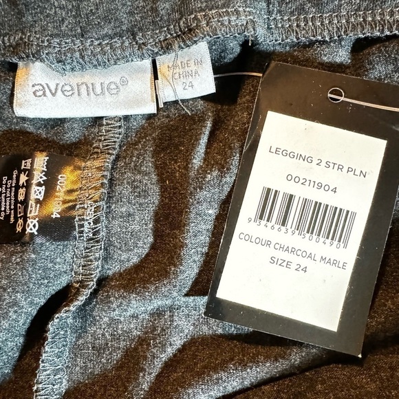 Avenue Leggings with Side Stripes size 24W - Picture 5 of 5